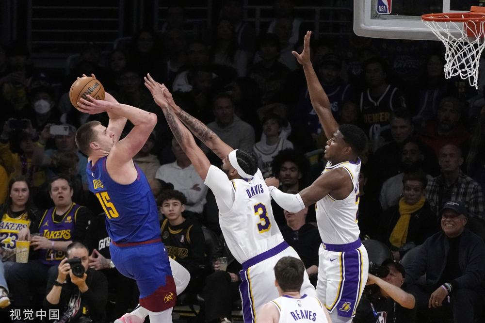 巴萨在困境 巴萨在困境